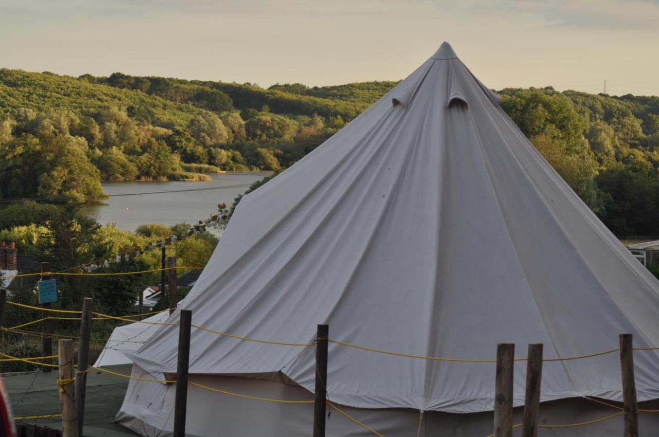 Walnut Tree Glamping Hotell Sturry Eksteriør bilde
